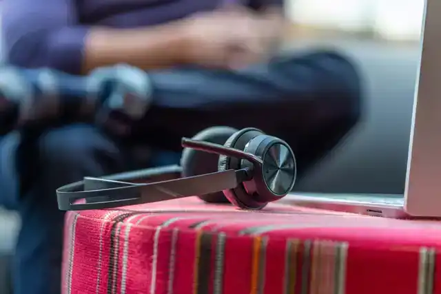 HEADSET HP POLY VOYAGER FOCUS 2 USB-C