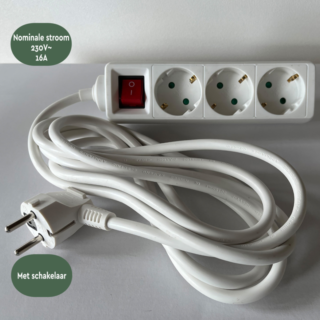 STEKKERDOOS BRASQ 3 VOUDIG 3 METER WIT