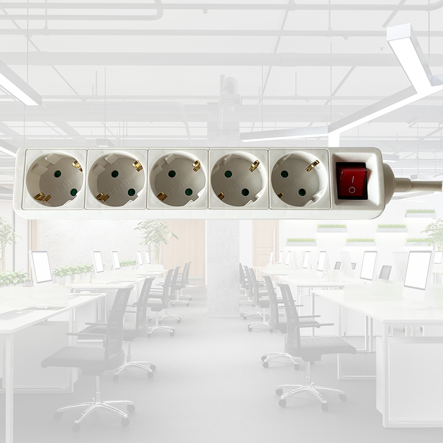 STEKKERDOOS BRASQ 5 VOUDIG 1.4 METER