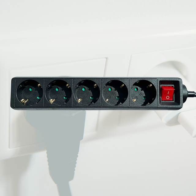 STEKKERDOOS BRASQ 4 VOUDIG 1.4 METER