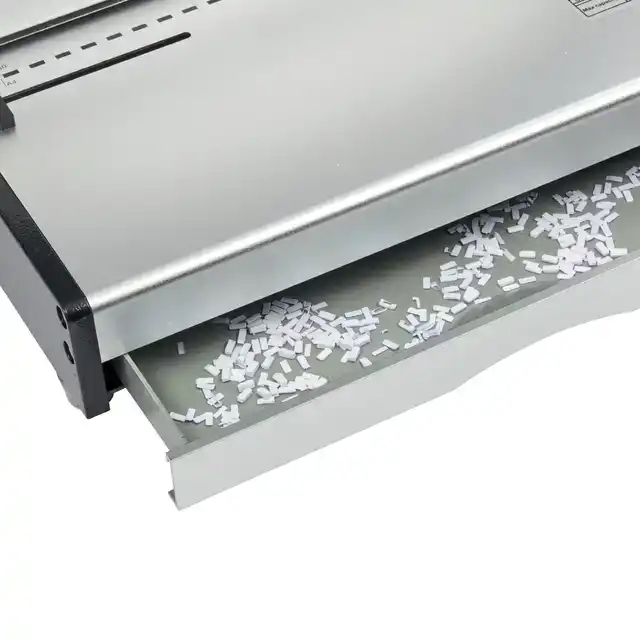 INBINDMACHINE GBC COMBBIND CB30 PRO