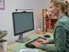 MONITORLAMP TRUST SHYNE ZWART