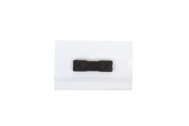 BADGE QUANTORE MAGNETISCH 55X90MM