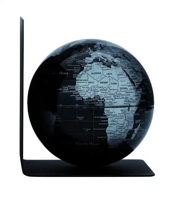 BOEKENSTEUN TROIKA MET MAGN GLOBE 13CM