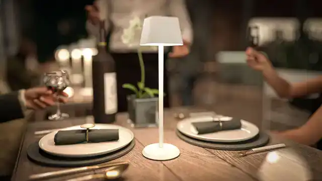 TAFELLAMP SECURIT GEORGINA LED OPL