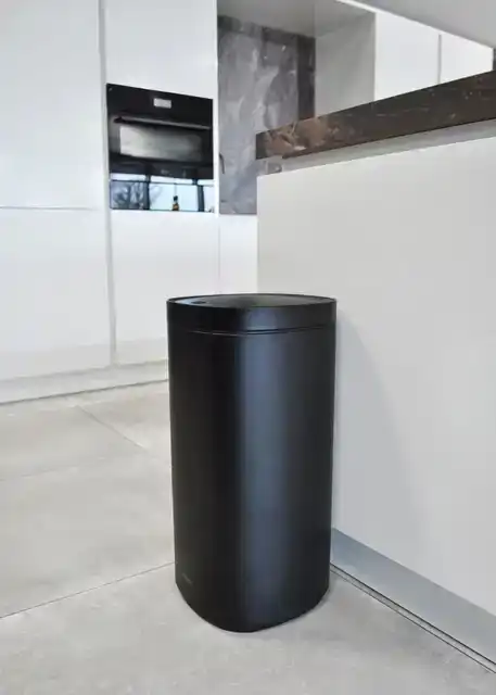 AFVALBAK DESQ TOUCH 30 LITER RVS ZWART
