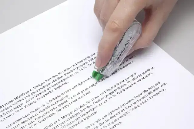 CORRECTIETAPETOMBOW MONO 4.2MMX10M 20ST