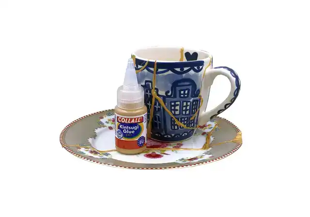 COLLALL KINTSUGI DECORATIE LIJM FLES 25 ML - GOUD