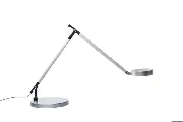 BUREAULAMP MAUL GRACE LED VOET DIMBAAR