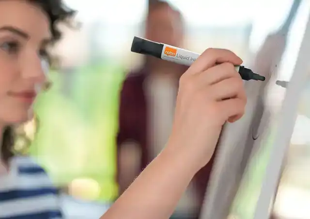 WHITEBOARDMARKER NOBO LIQUID ROND 3MM