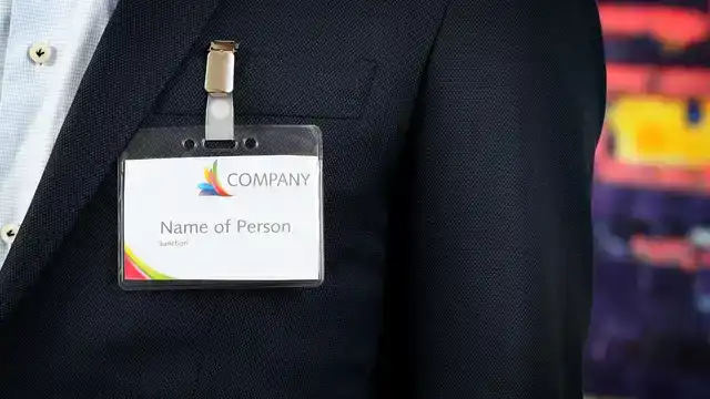 BADGE EUROPEL MET STRIP EN CLIP 90X60MM
